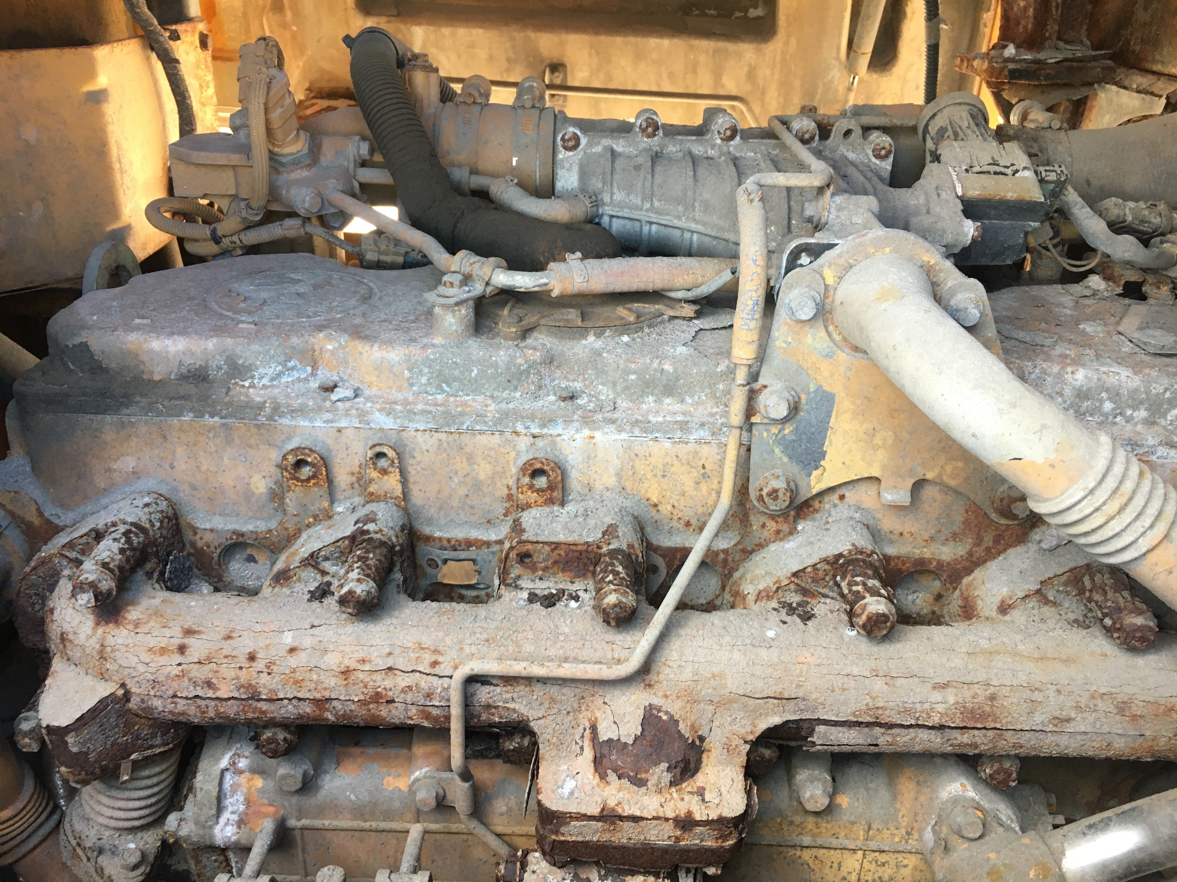 ./imagenes/INVOICE/2019/16445/CARGADOR FRONTAL CAT 924K (18).JPG